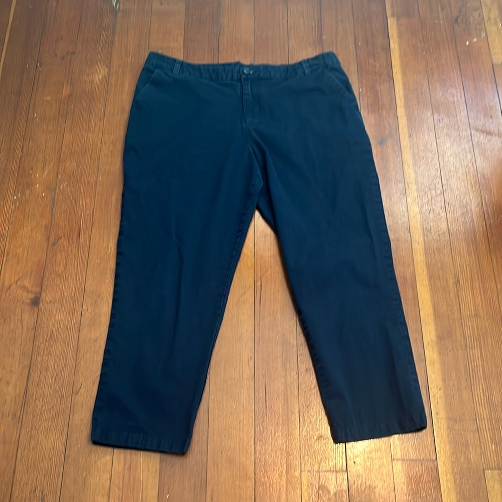 Patagonia Women’s Chino. Size 14